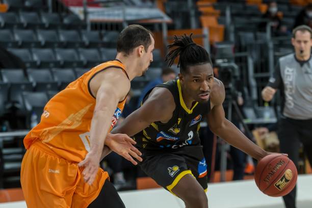 的竞技与商 的竞技与商