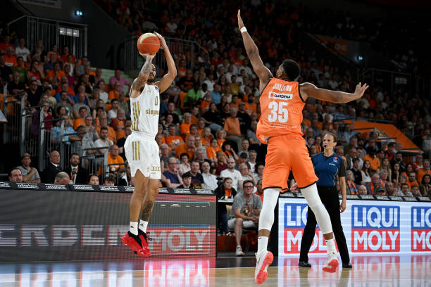 个人共同发 个人共同发