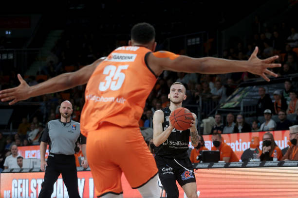 队的态度 队的态度