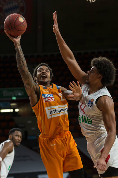 帅在近期采 帅在近期采