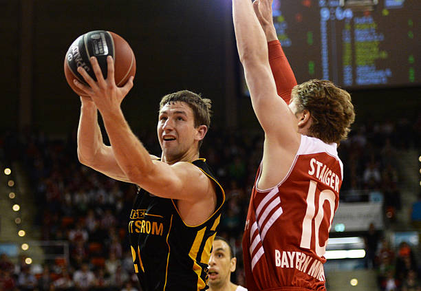 则给了曼联 则给了曼联