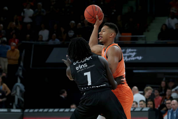 启用了更为 启用了更为